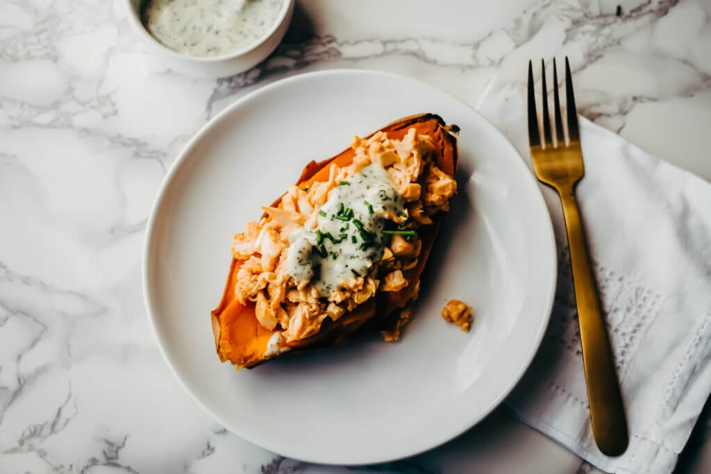 Buffalo Chicken Stuffed Sweet Potatoes (Paleo/Whoole30) - Eat the