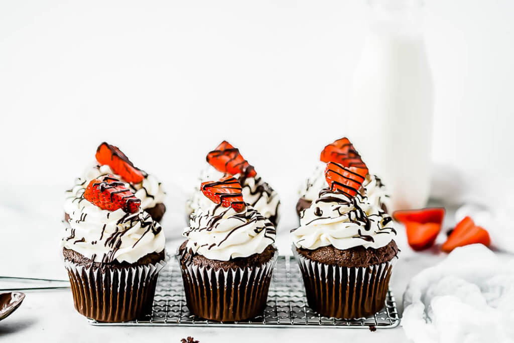 Chocolate Cupcake with Buttercream Frosting