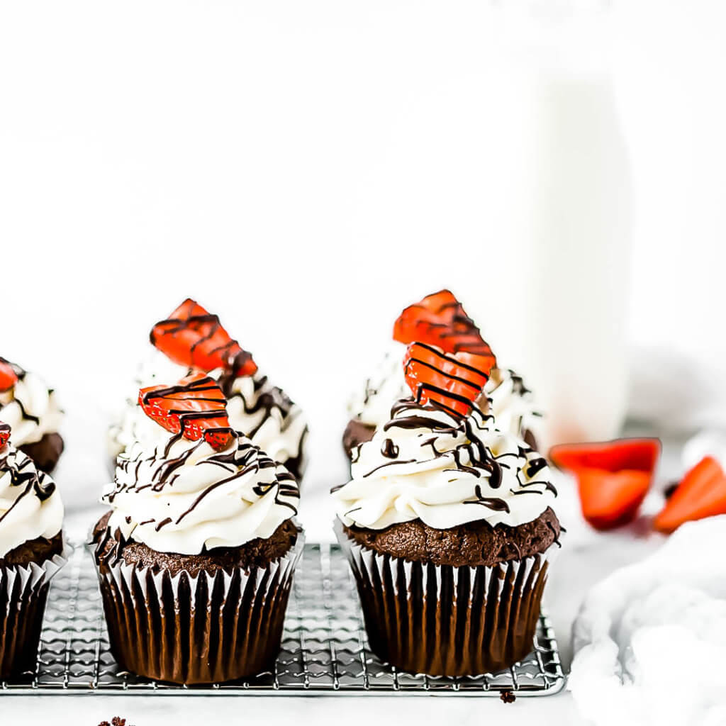 Chocolate Cupcake with Buttercream Frosting