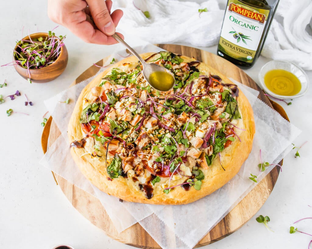 chicken feta pizza