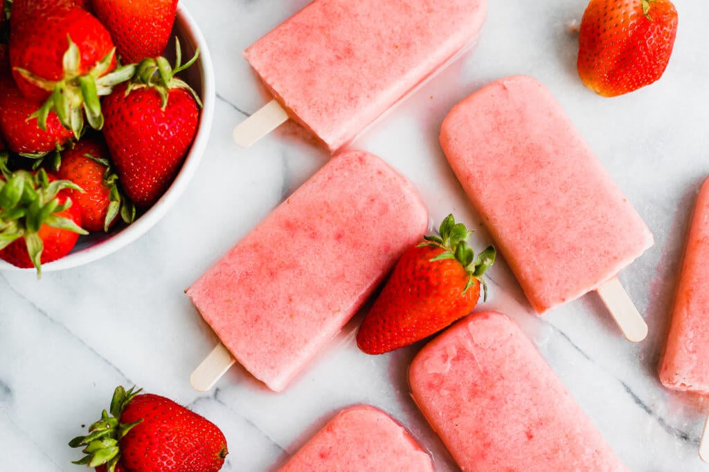 strawberry and cream popsicles