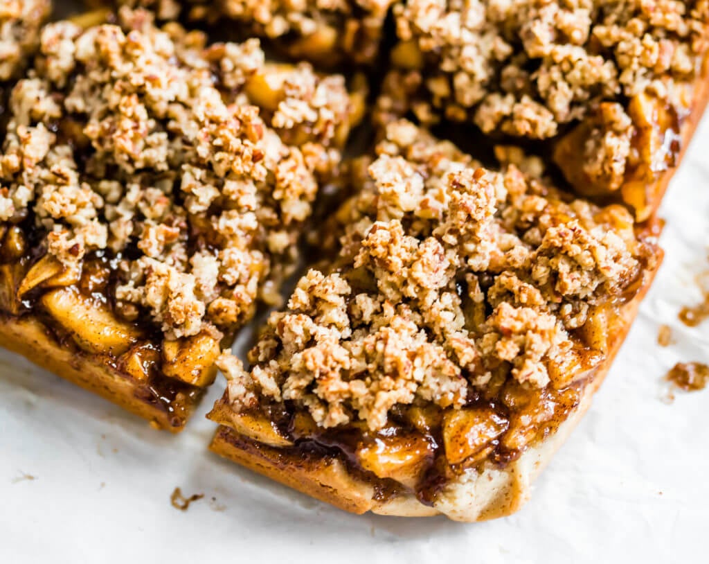 Apple Crumble Bars