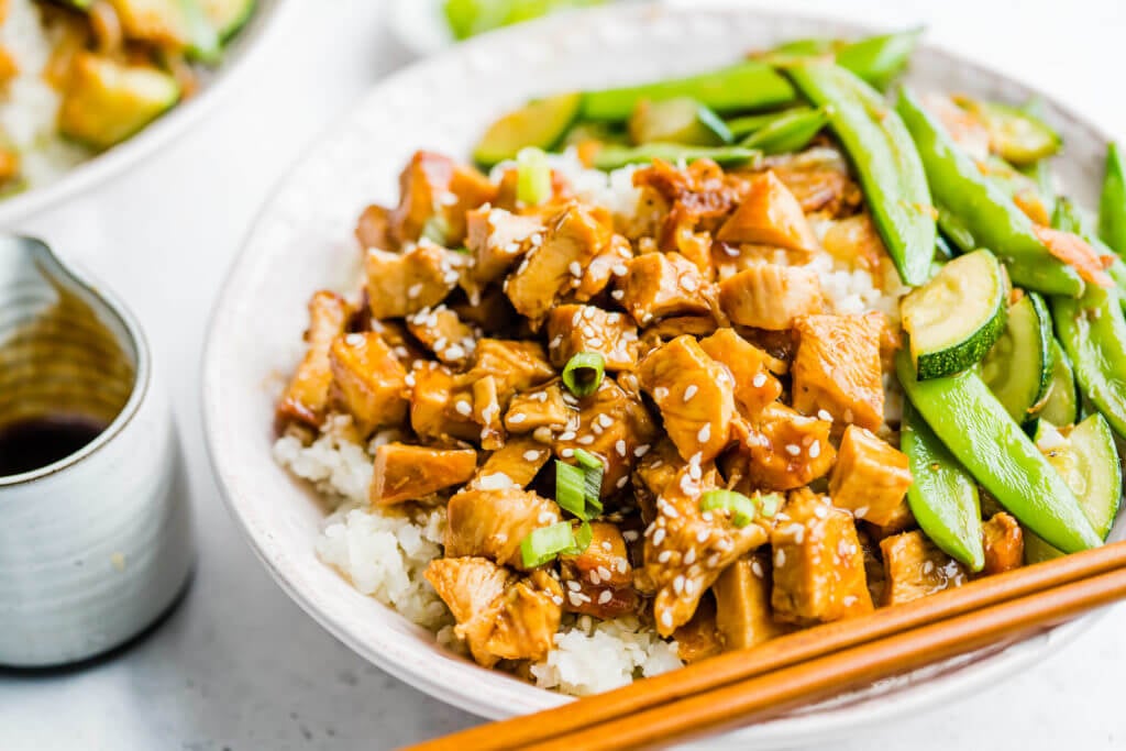 Chicken Teriyaki Stir Fry Bowls (Whole30) - Healthy Little Peach