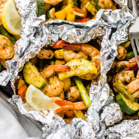 Quick Cajun Shrimp Foil Packets - Healthy Little Peach