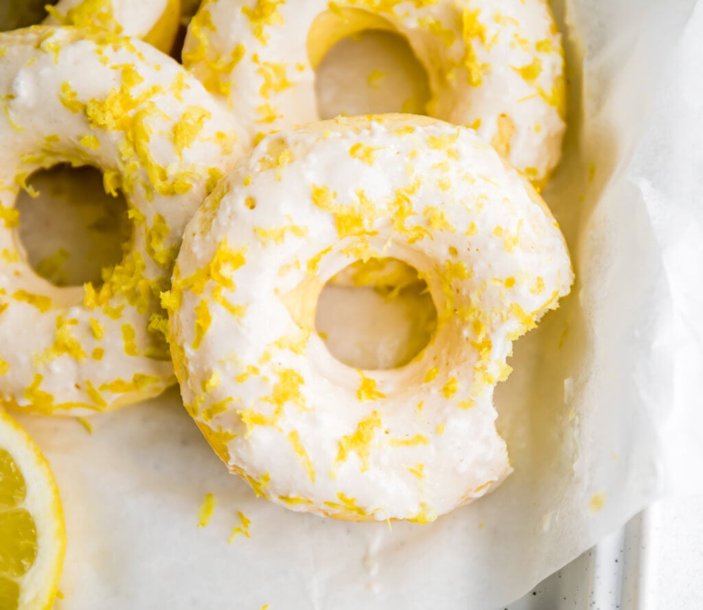 Lemon Vanilla Protein Donuts