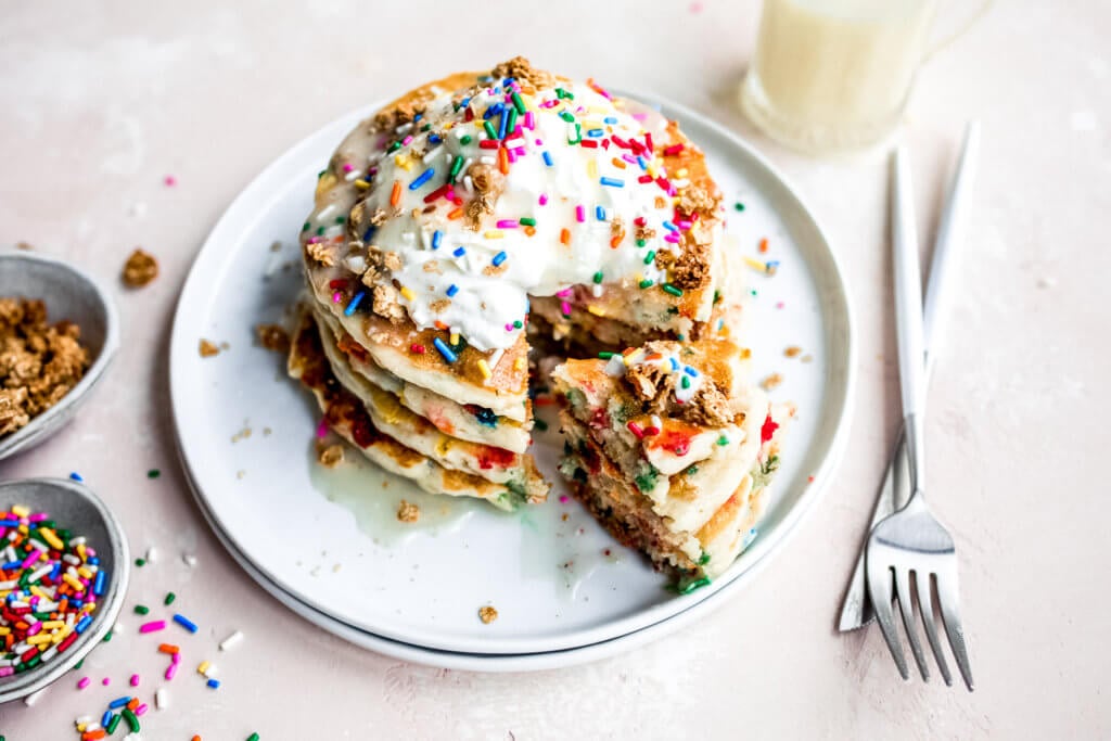 Birthday Cake Pancakes with Buttercream Glaze 