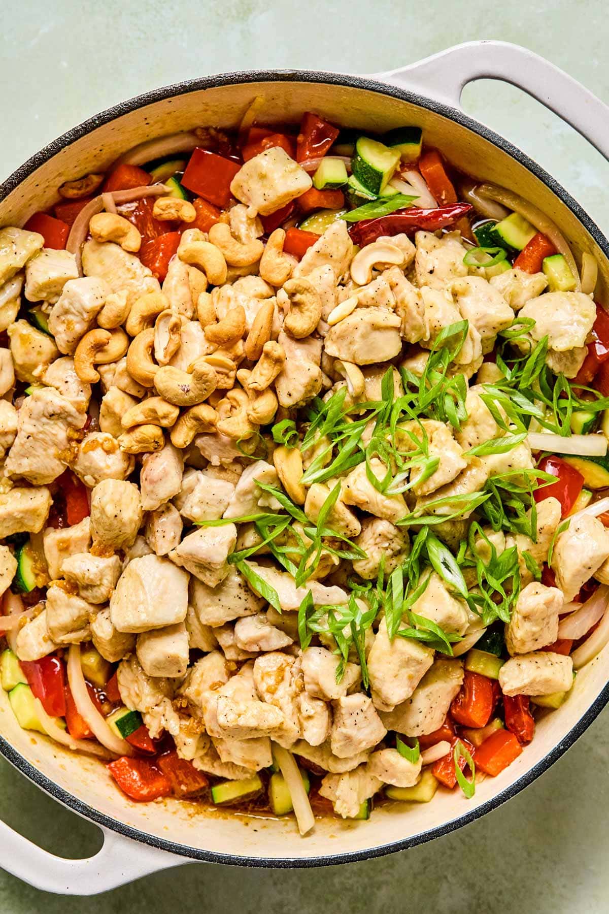 Chicken, vegetables, and cashews tossed in thickened kung pao sauce.