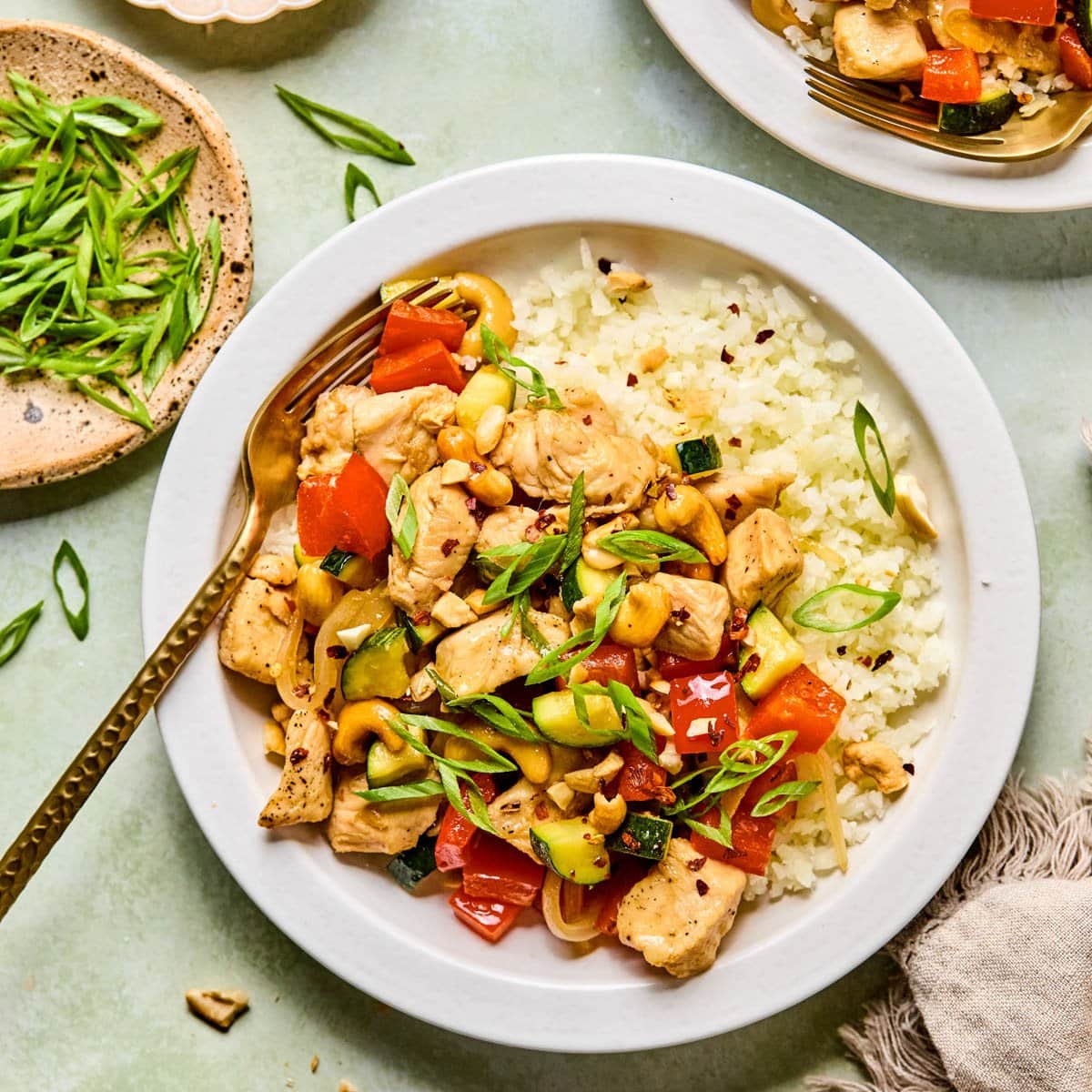Healthy Kung Pao Chicken (Whole30, Paleo, Keto)