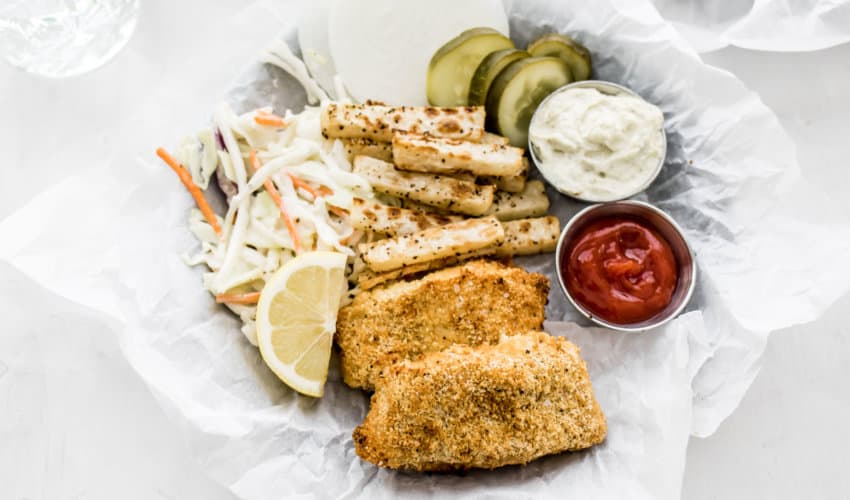 Crispy cod fillets, ranch coleslaw, jicama chiips, pickles, homemade tarter sauce, and ketchup