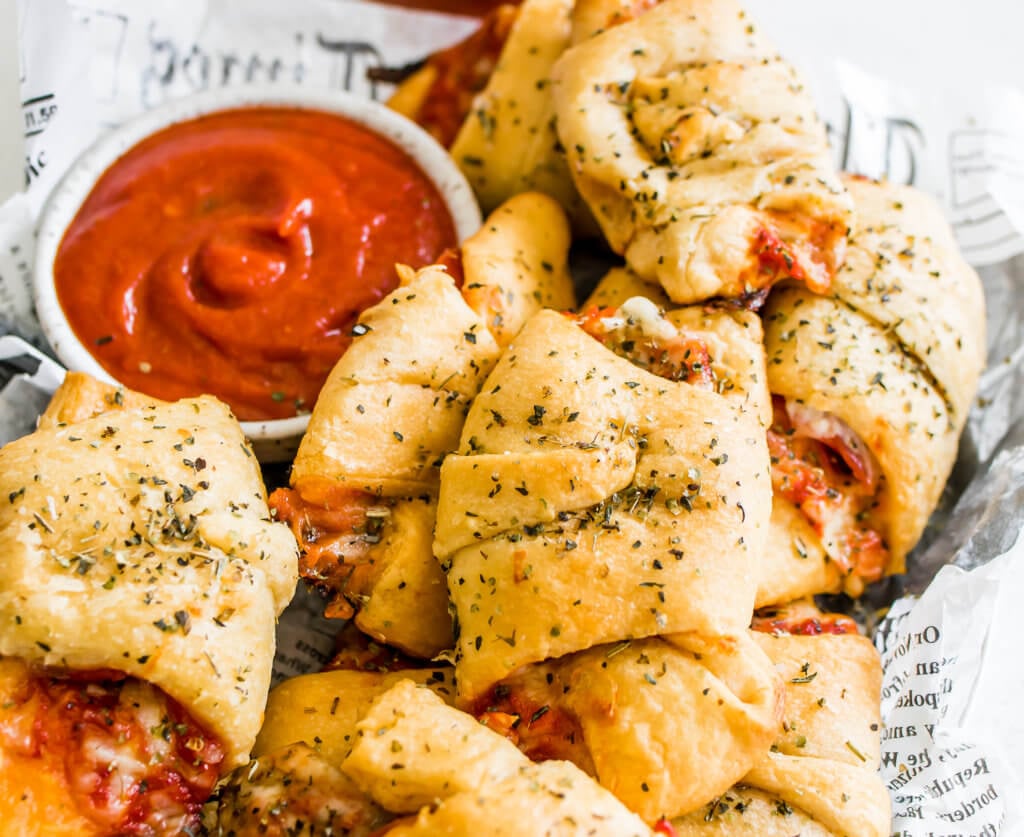 Close up photo of the pizza rolls