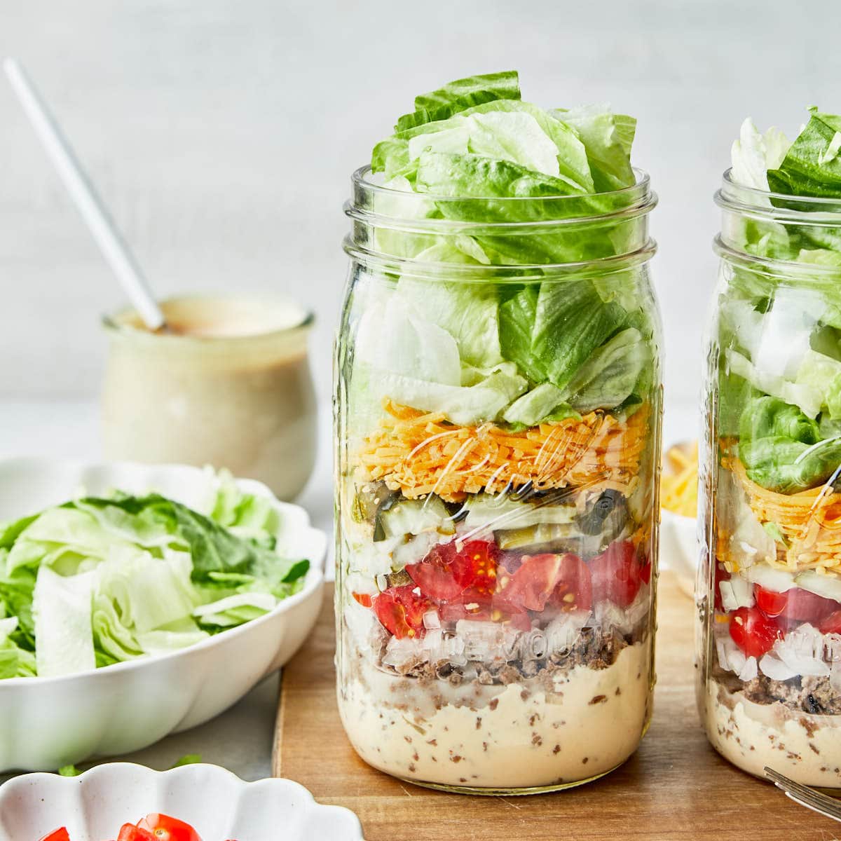 https://healthylittlepeach.com/wp-content/uploads/2023/08/Mason-Jar-Salad-Big-Mac-and-Asian00276.jpg