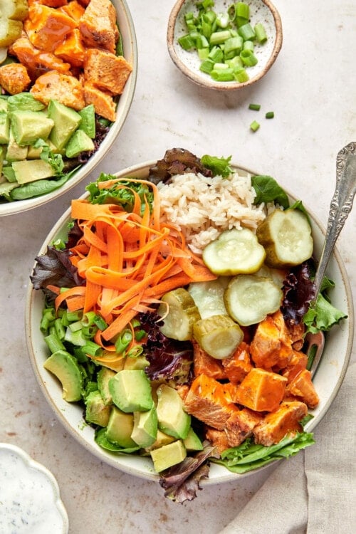 Healthy Buffalo Chicken Bowls with Ranch Dressing | Healthy Little Peach