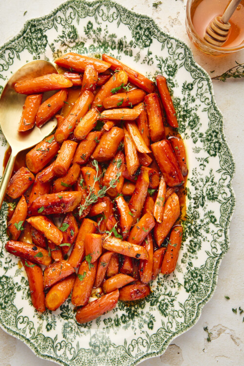 Easy Maple Glazed Carrots Recipe (Honey Option!) | Healthy Little Peach
