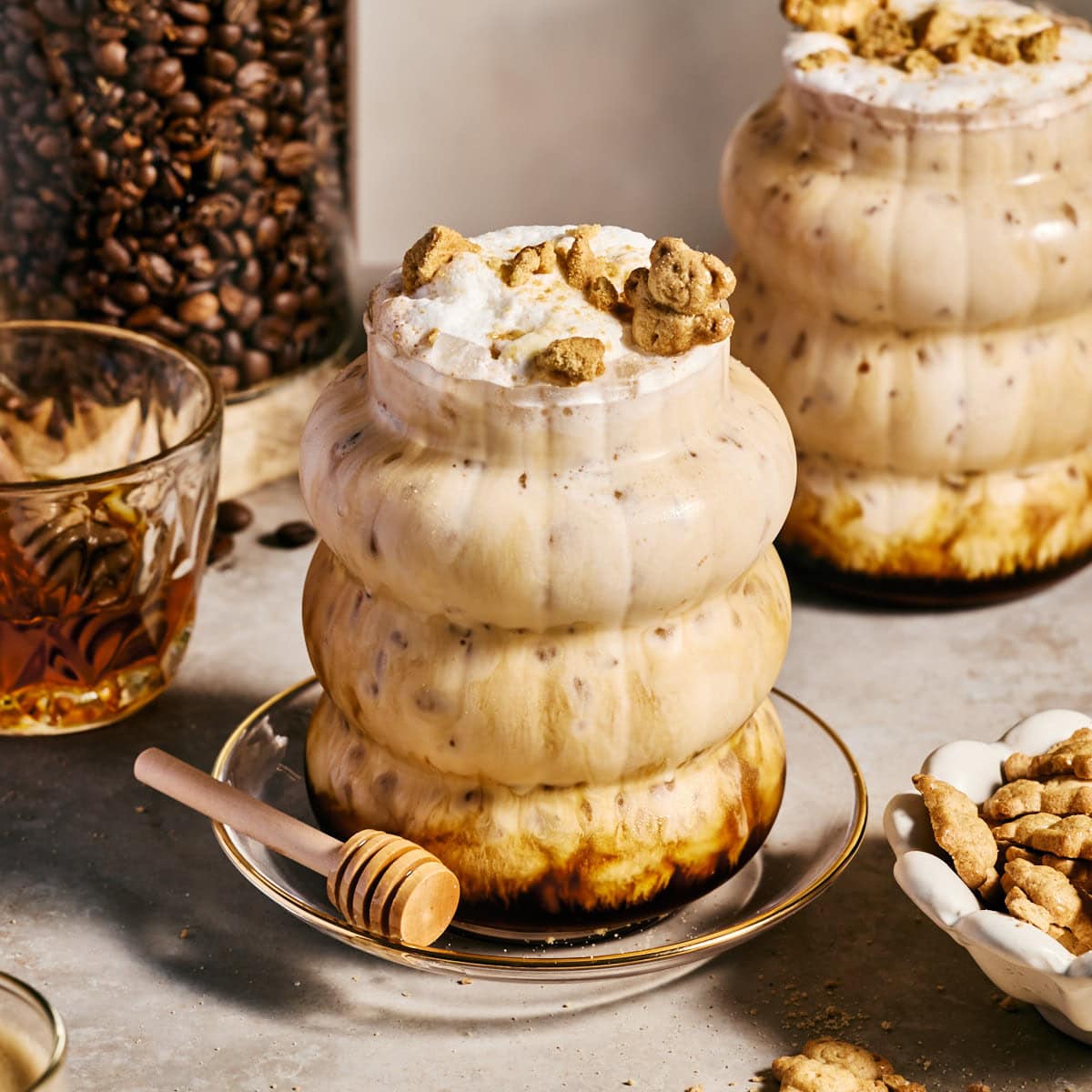 Viral Teddy Graham Latte Recipe (Lower Sugar Option!) - Healthy